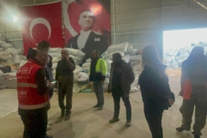 ​DATÜB Genel Sekreteri Fuat Uçar ve DATÜB Kadın Kolları Başkanı Refika Muhammedgil'den oluşan DATÜB Heyeti, T.C. Malatya Valiliği İl Göç İdaresi Müdürlüğü Ana Yönetim Binasını ziyaret etti.