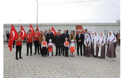 Elazığ'da Önemli Ziyaret: Devlet Yetkilileri Ahıska Türklerini Bayramda Yalnız Bırakmadı