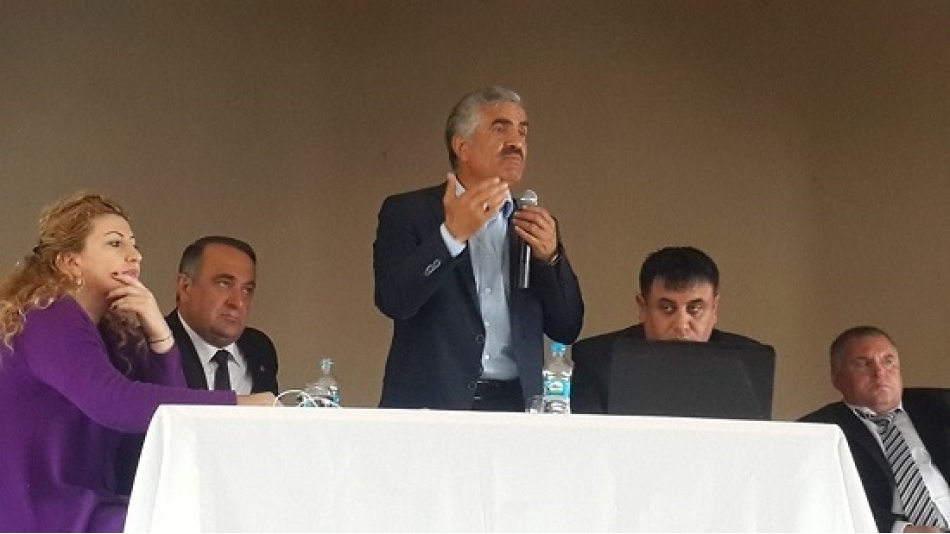 Erzincan'a Gelen Ailelerle Uyum Sürecinde Yaşanacaklarla İlgili Toplantı Yapıldı