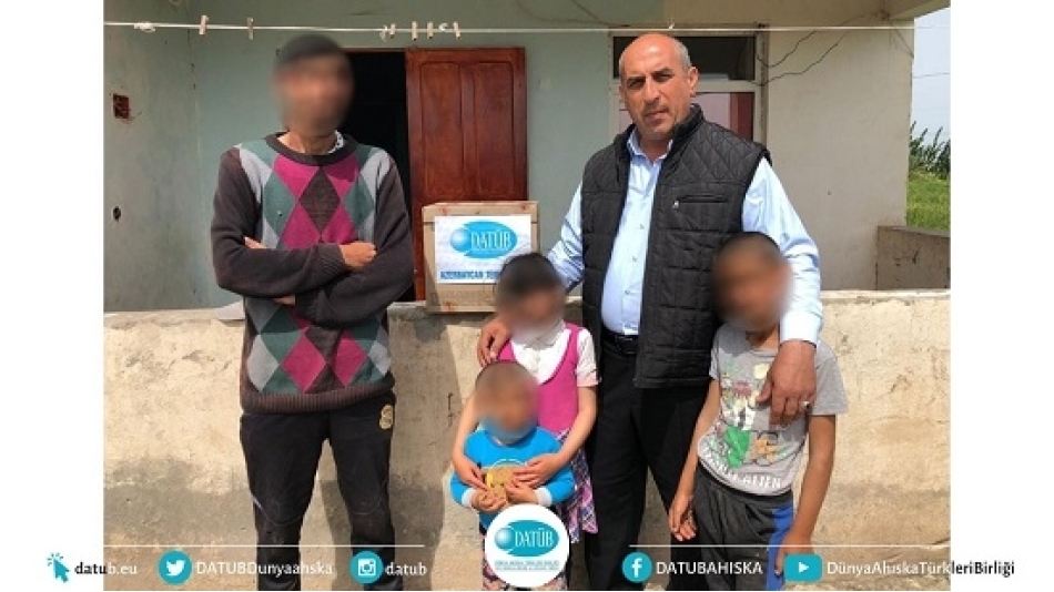 ​DATÜB’ün Gıda Yardım Kolisi Azerbaycan’da İhtiyaç Sahibi Ailelere Ulaştı