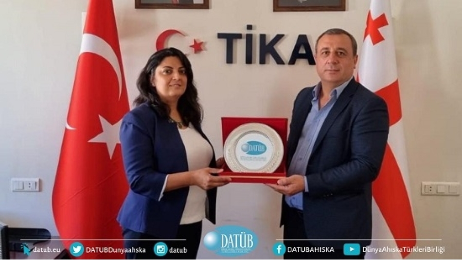 ​DATÜB Gürcistan Temsilciliği Başkanı İsmail Ahmedov, TİKA Tiflis Koordinatörü Necla Demirdağ'ı Ziyaret Etti